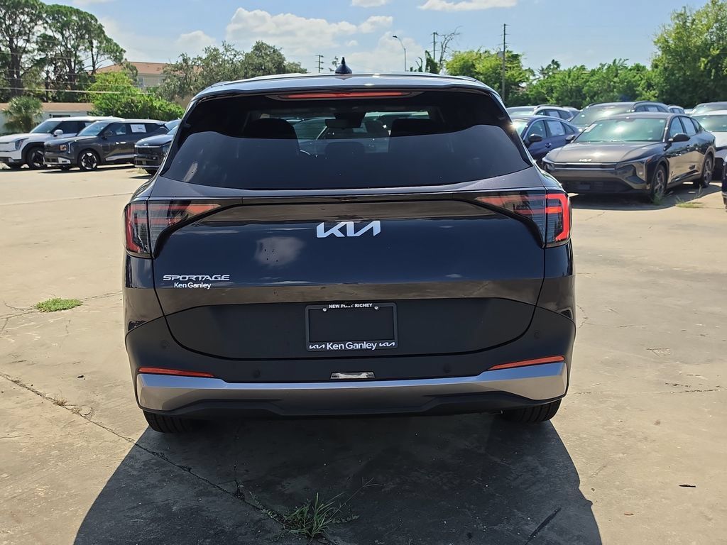New 2027 Kia Sportage EX FWD image 7