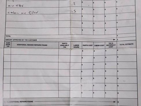 Used 2022 Toyota Highlander XLE image 4