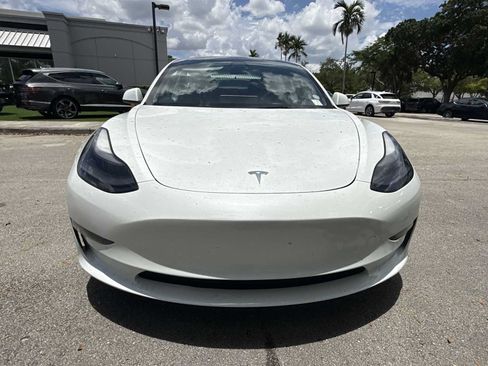 Used 2023 Tesla Model 3 Standard Range RWD image 3