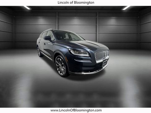 Certified 2023 Lincoln Nautilus Reserve w/ Luxury Package image 9