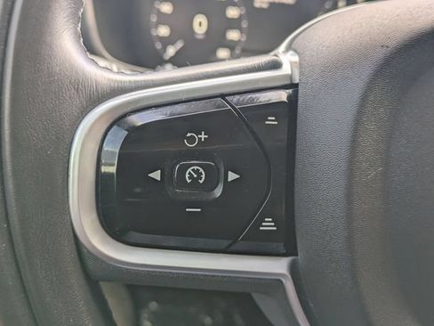 Used 2020 Volvo V60 T5 Cross Country AWD/4WD image 17