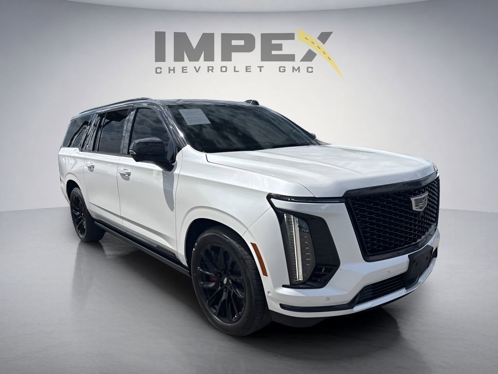 Used 2025 Cadillac Escalade ESV Sport Platinum AWD/4WD image 7