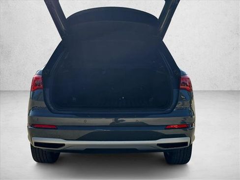 Used 2020 Audi Q3 2.0T Premium Plus w/ Premium Plus Package image 6