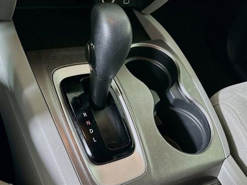 Used 2019 Honda Pilot LX image 17