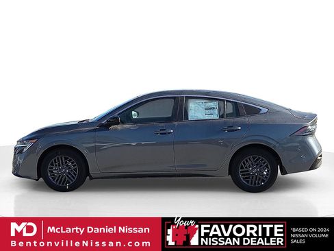 New 2026 Nissan Sentra SV w/ Floor Mat Package FWD image 3