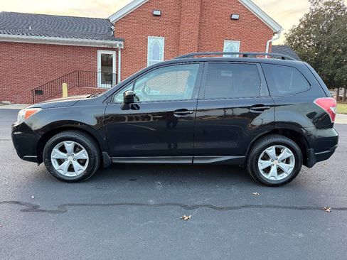 Used 2015 Subaru Forester 2.5i Premium w/ All-Weather Package image 8