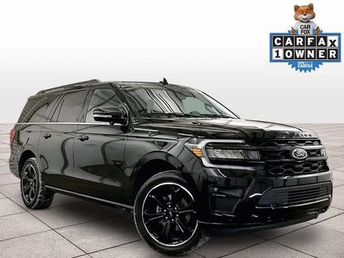 Used 2023 Ford Expedition Max Limited AWD/4WD image 2