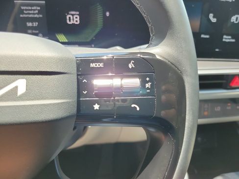 Certified 2026 Kia Sorento S FWD image 21