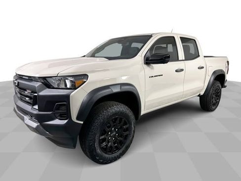 New 2026 Chevrolet Colorado Trail Boss AWD/4WD image 4