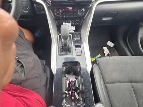 Used 2022 Mitsubishi Eclipse Cross SE FWD image 5