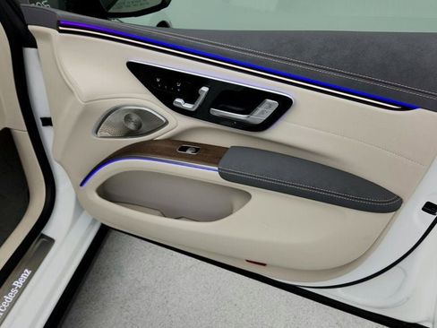 Used 2023 Mercedes-Benz EQS 450+ EQS 450+ Sedan with Active Amb image 26