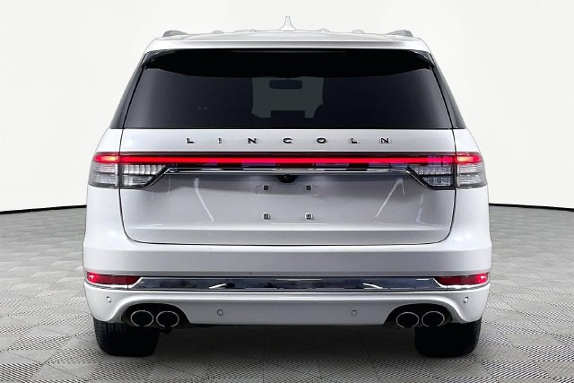 Used 2020 Lincoln Aviator Black Label w/ Dynamic Handling Package AWD/4WD image 4
