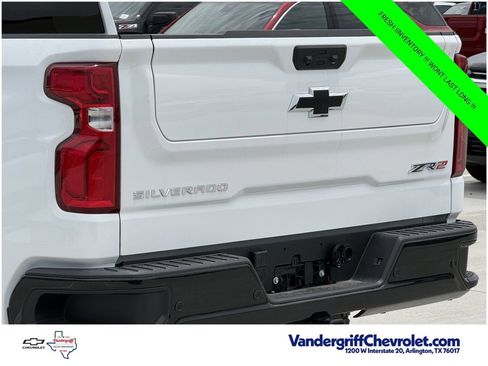 New 2026 Chevrolet Silverado 1500 ZR2 AWD/4WD image 6