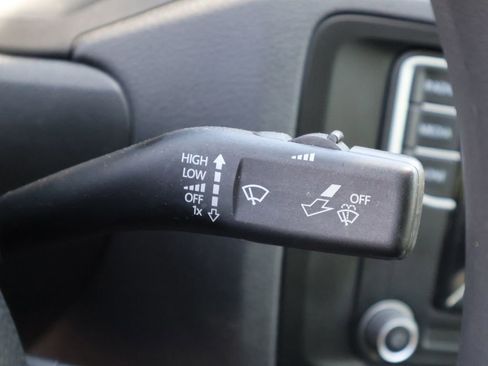 Used 2018 Volkswagen Jetta S FWD image 29