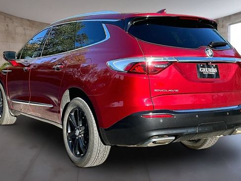 Used 2023 Buick Enclave Essence w/ Experience Buick Package FWD image 14