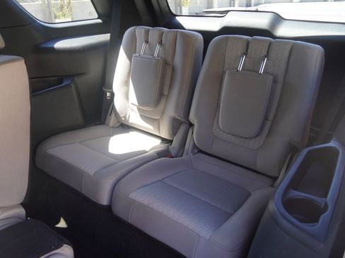 Used 2018 Ford Explorer 4WD image 23