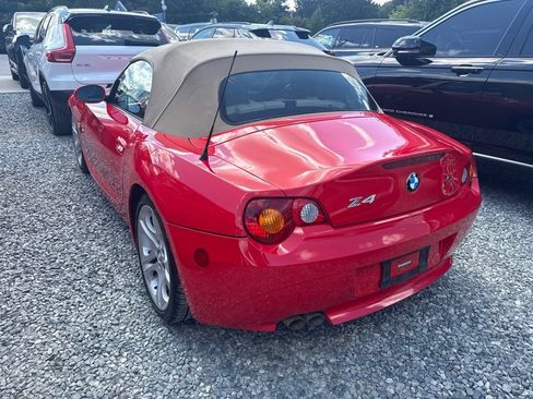 Used 2004 BMW Z4 3.0i RWD image 4