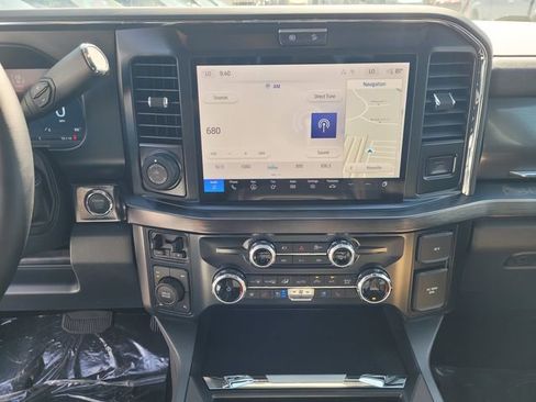 New 2026 Ford F250 Lariat w/ Black Appearance Package AWD/4WD image 10