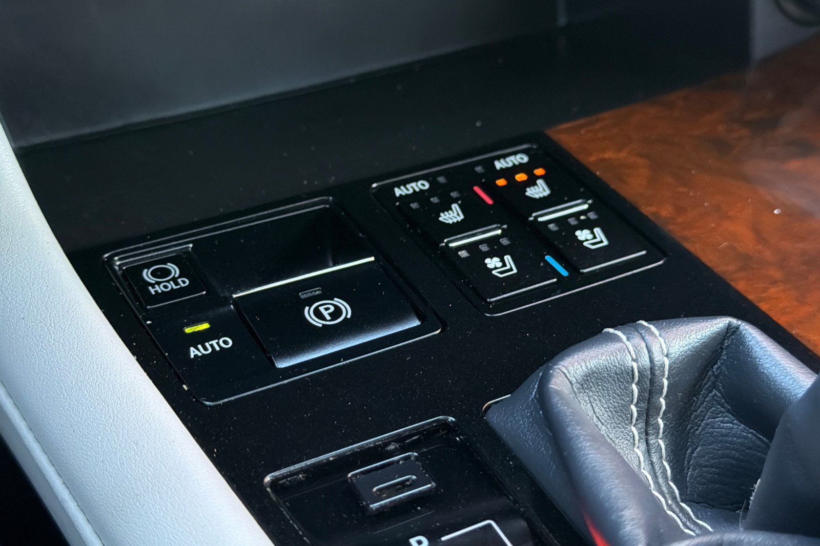 Used 2019 Lexus RX 350 AWD w/ Navigation Package image 30