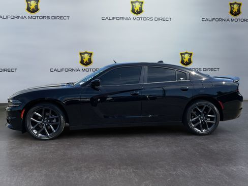 Used 2023 Dodge Charger SXT w/ Blacktop Package RWD image 8