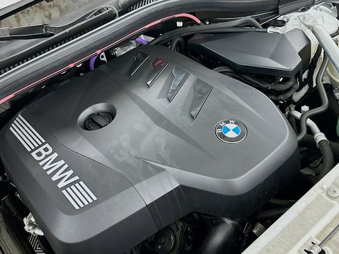 Used 2025 BMW X3 xDrive30i w/ M Sport Package AWD/4WD image 33