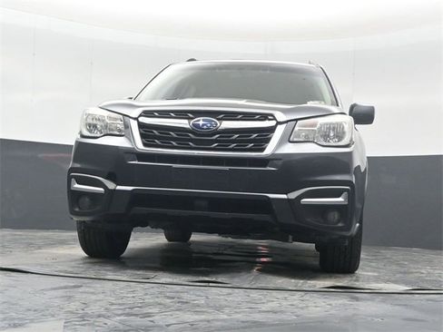 Used 2017 Subaru Forester 2.5i Premium image 44