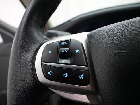 Used 2023 Ford Explorer XLT w/ Equipment Group 202A image 19