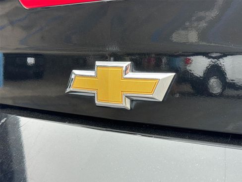 Used 2018 Chevrolet Camaro LT w/ RS Package RWD image 17