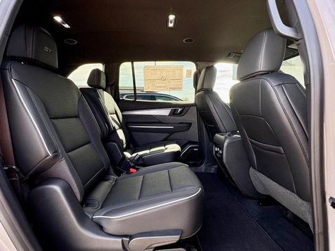 New 2026 Buick Enclave Sport Touring AWD/4WD image 12