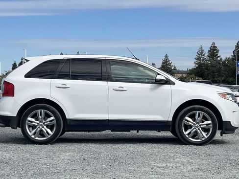 Used 2014 Ford Edge SEL w/ Equipment Group 205A FWD image 9