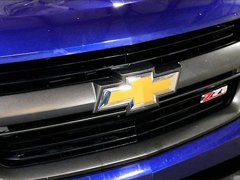 Used 2017 Chevrolet Colorado Z71 image 11