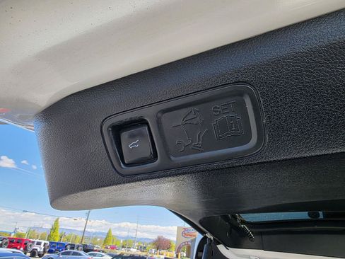 Used 2021 Ford Expedition Max Limited AWD/4WD image 27