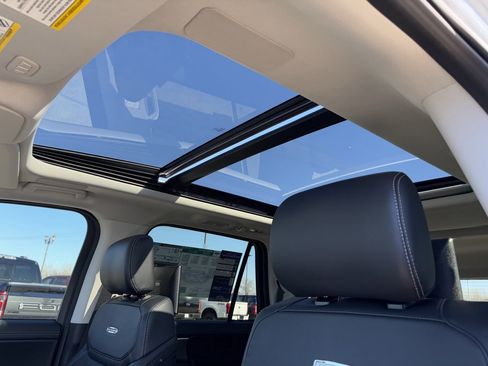 New 2026 Ford Expedition Max Platinum w/ Driver's Package image 26