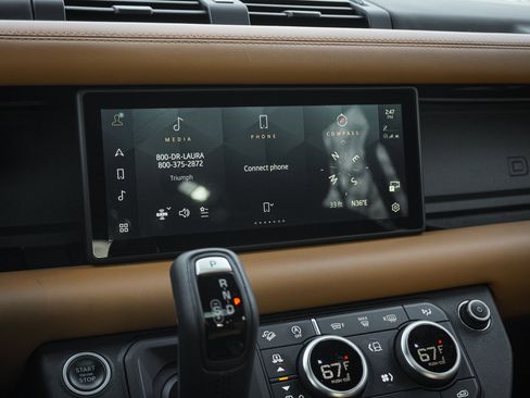 Used 2021 Land Rover Defender 110 X image 23