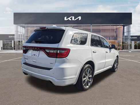 Used 2017 Dodge Durango GT w/ Premium Group image 4