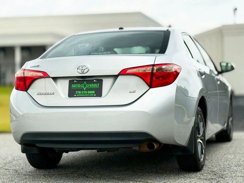 Used 2017 Toyota Corolla LE w/ LE Premium Package image 8