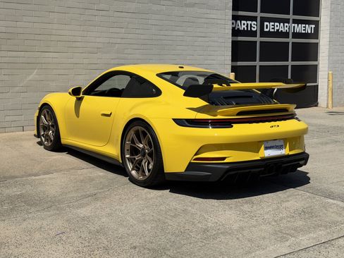 Used 2022 Porsche 911 GT3 RWD image 5