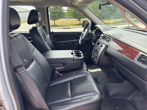 Used 2013 GMC Yukon XL 4WD image 10