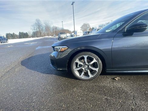 Used 2025 Honda Civic Sport Touring image 24