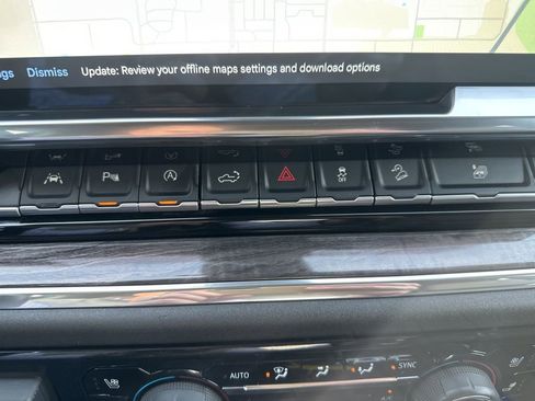 Used 2024 Chevrolet Silverado 1500 LTZ w/ Z71 Off-Road Package image 20