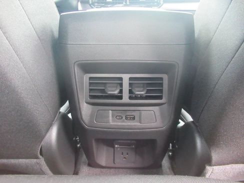 New 2026 GMC Canyon Elevation w/ Convenience Package RWD image 32
