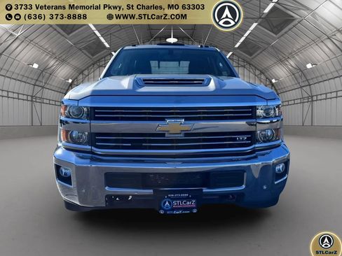 Used 2019 Chevrolet Silverado 3500 LTZ w/ Duramax Plus Package image 8