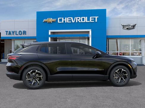 New 2026 Chevrolet Equinox EV LT image 5