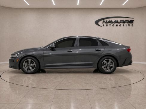 Used 2023 Kia K5 LXS FWD image 4