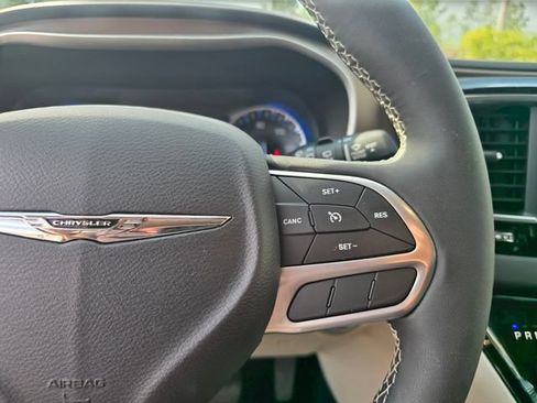 Used 2024 Chrysler Voyager LX FWD image 28