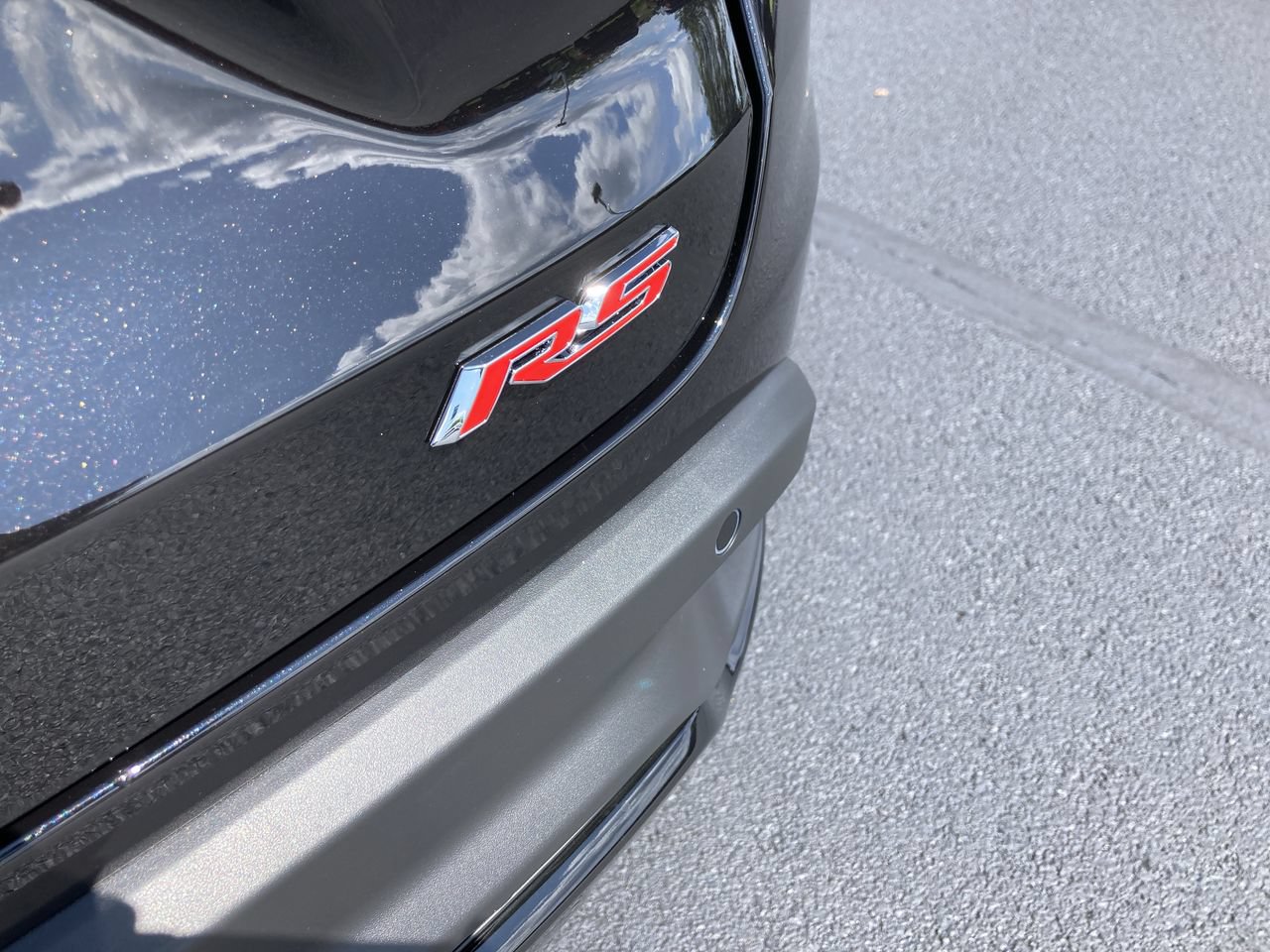 New 2026 Chevrolet Trax RS w/ Sunroof Package FWD image 10