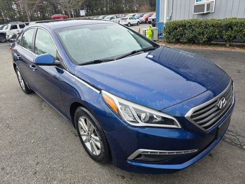 Used 2015 Hyundai Sonata SE image 3