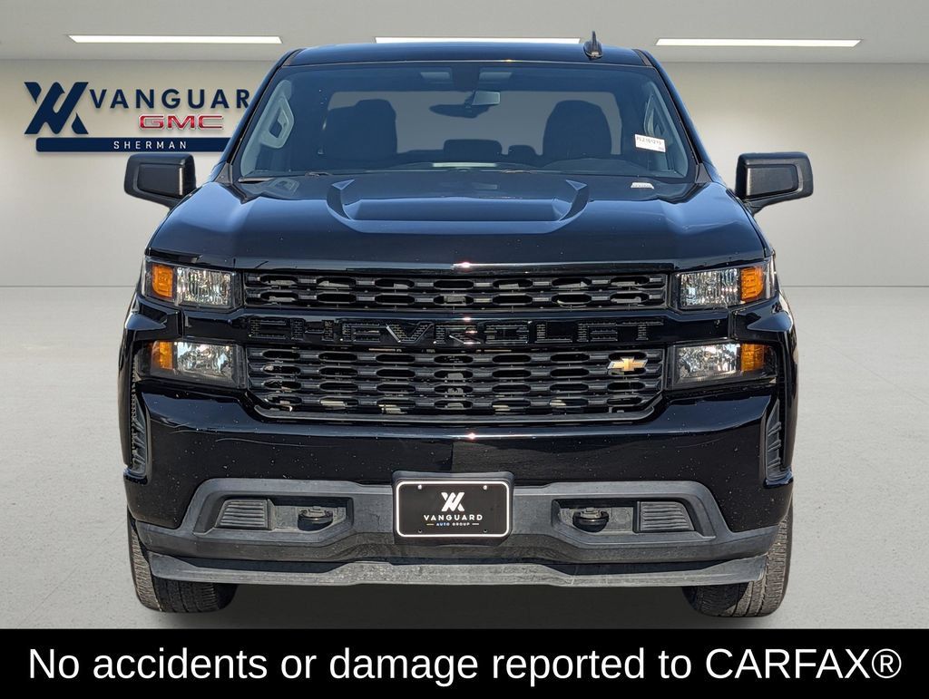 Used 2020 Chevrolet Silverado 1500 Custom w/ Custom Value Package RWD image 2