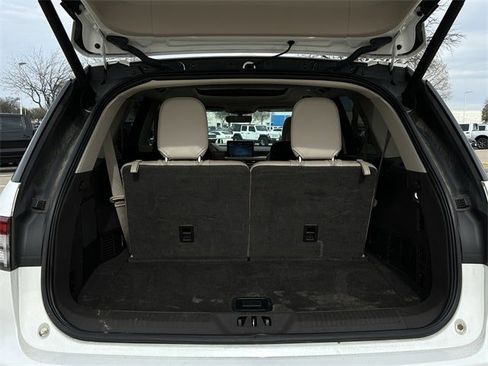Used 2021 Lincoln Aviator Reserve w/ Elements Package Plus image 35