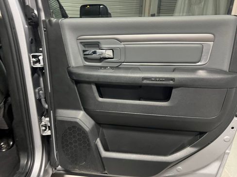 Used 2023 RAM 1500 Classic SLT w/ Trailer & Traction Group image 12